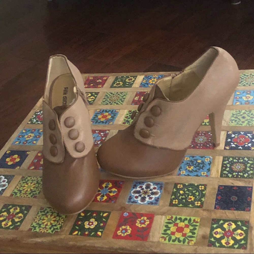 Box Button Bootie